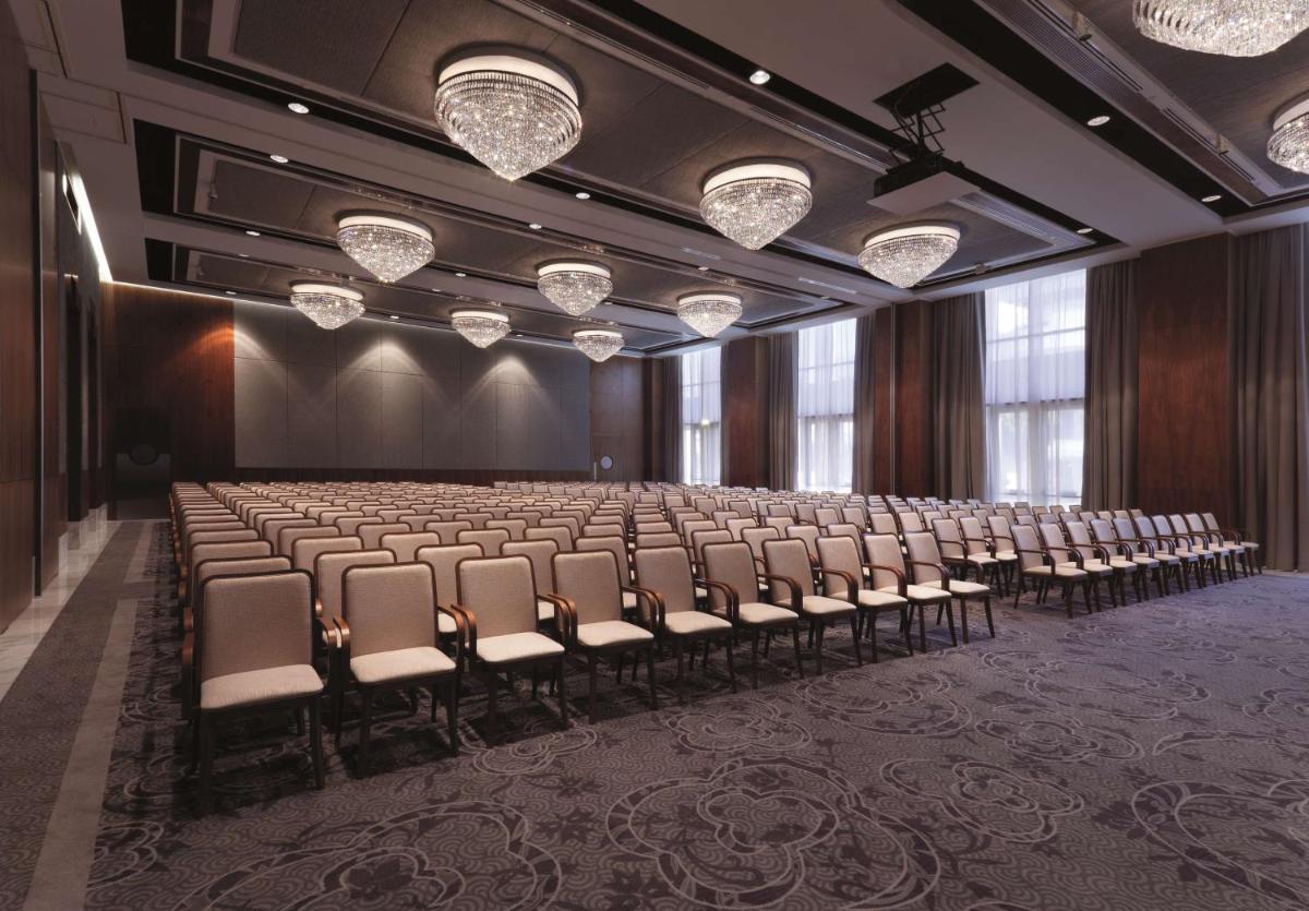 A área empresarial e/ ou a sala de conferências de Conrad Algarve