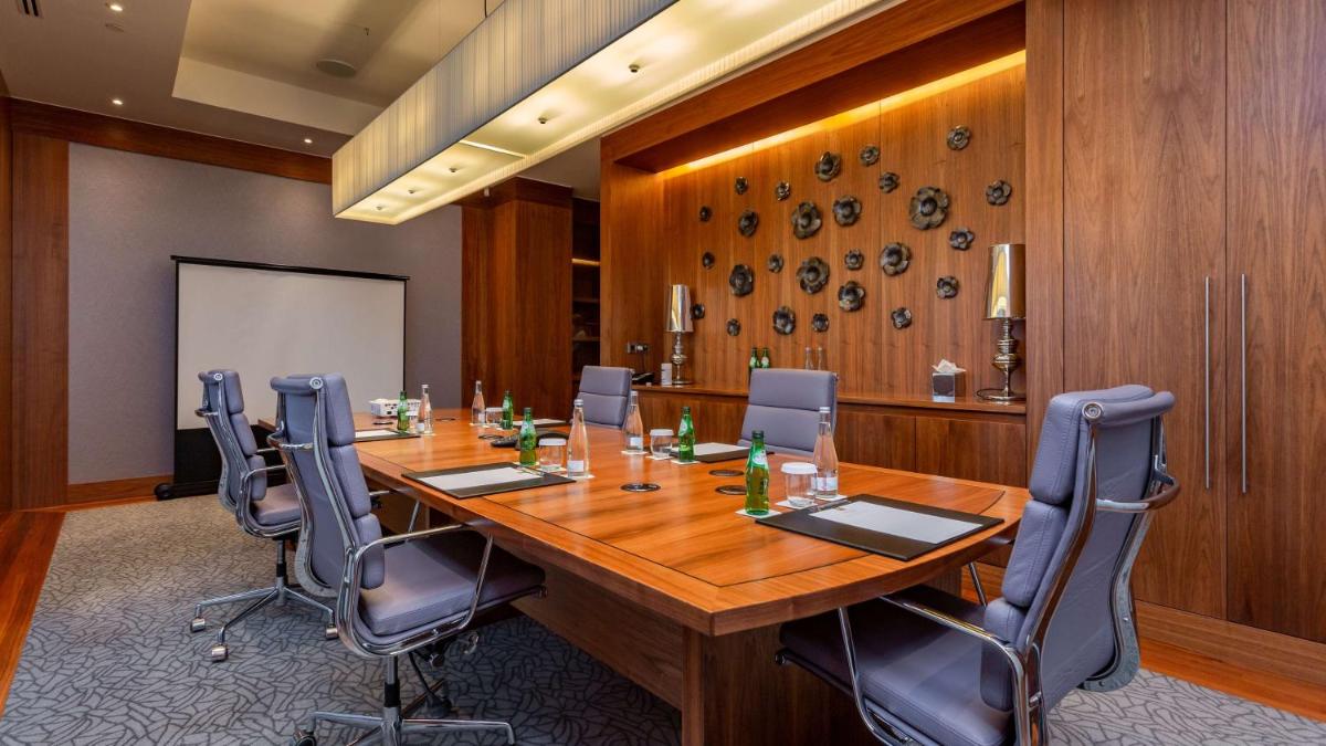 A área empresarial e/ ou a sala de conferências de Conrad Algarve