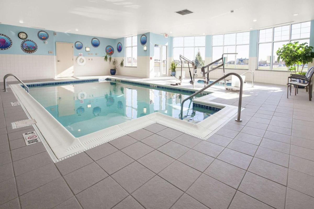Hilton Garden Inn Fargo - Housity