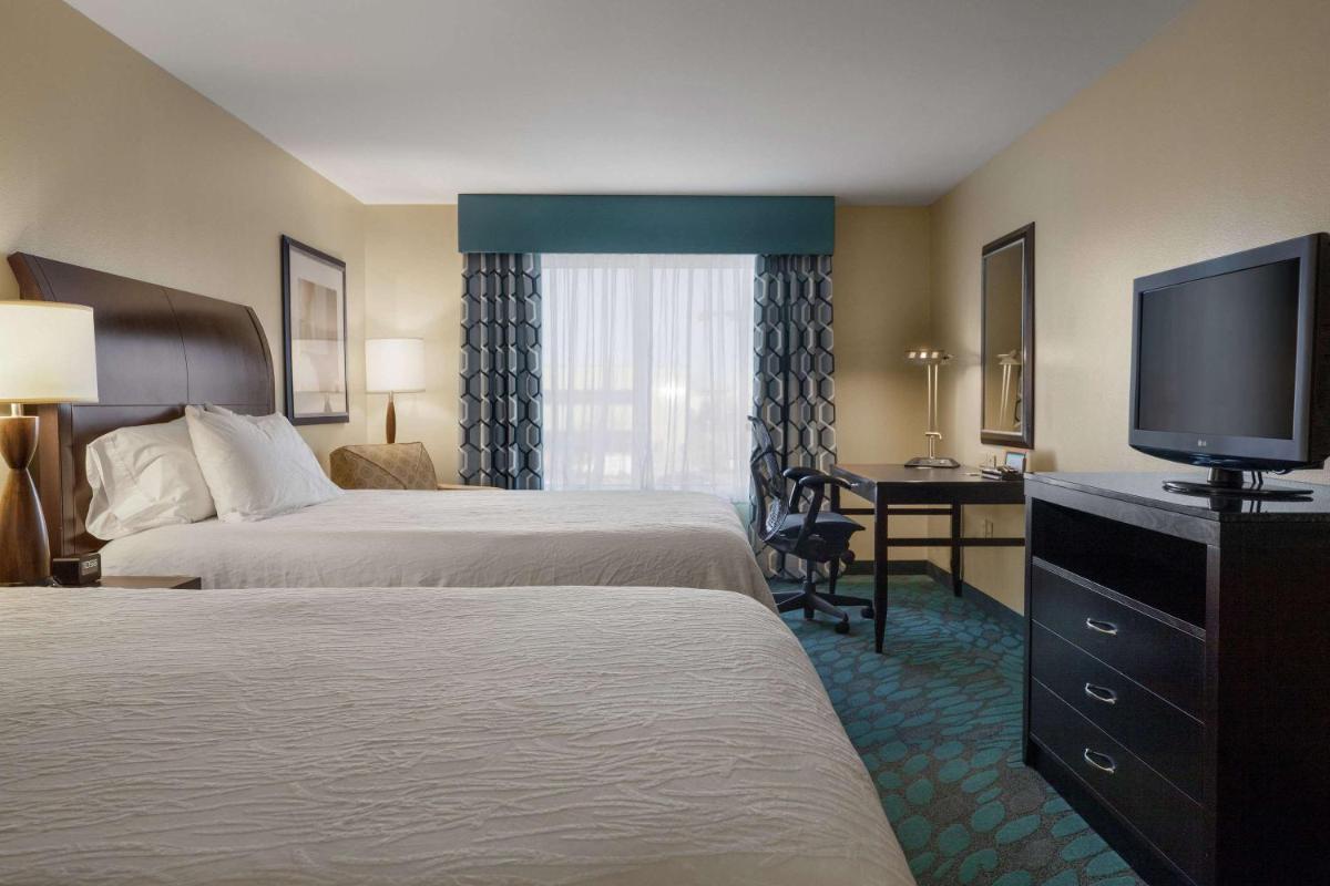 Hilton Garden Inn Fargo - Housity