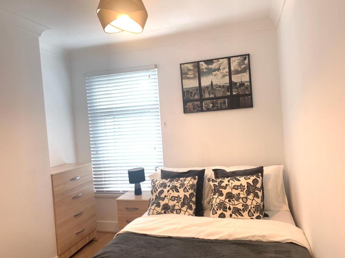 Central Stratford Cozy Double Room - Housity