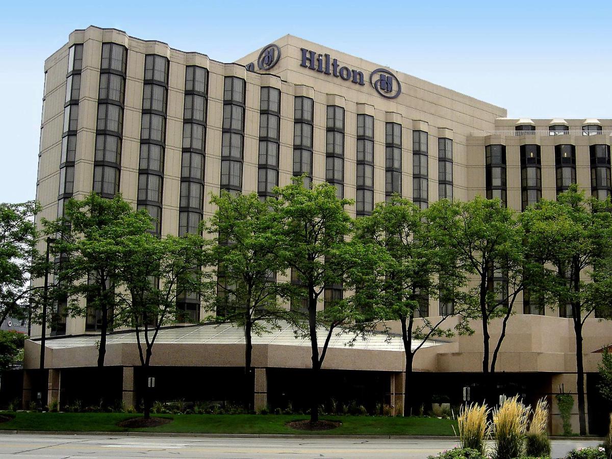 Hilton Rosemont Chicago O'Hare - Housity