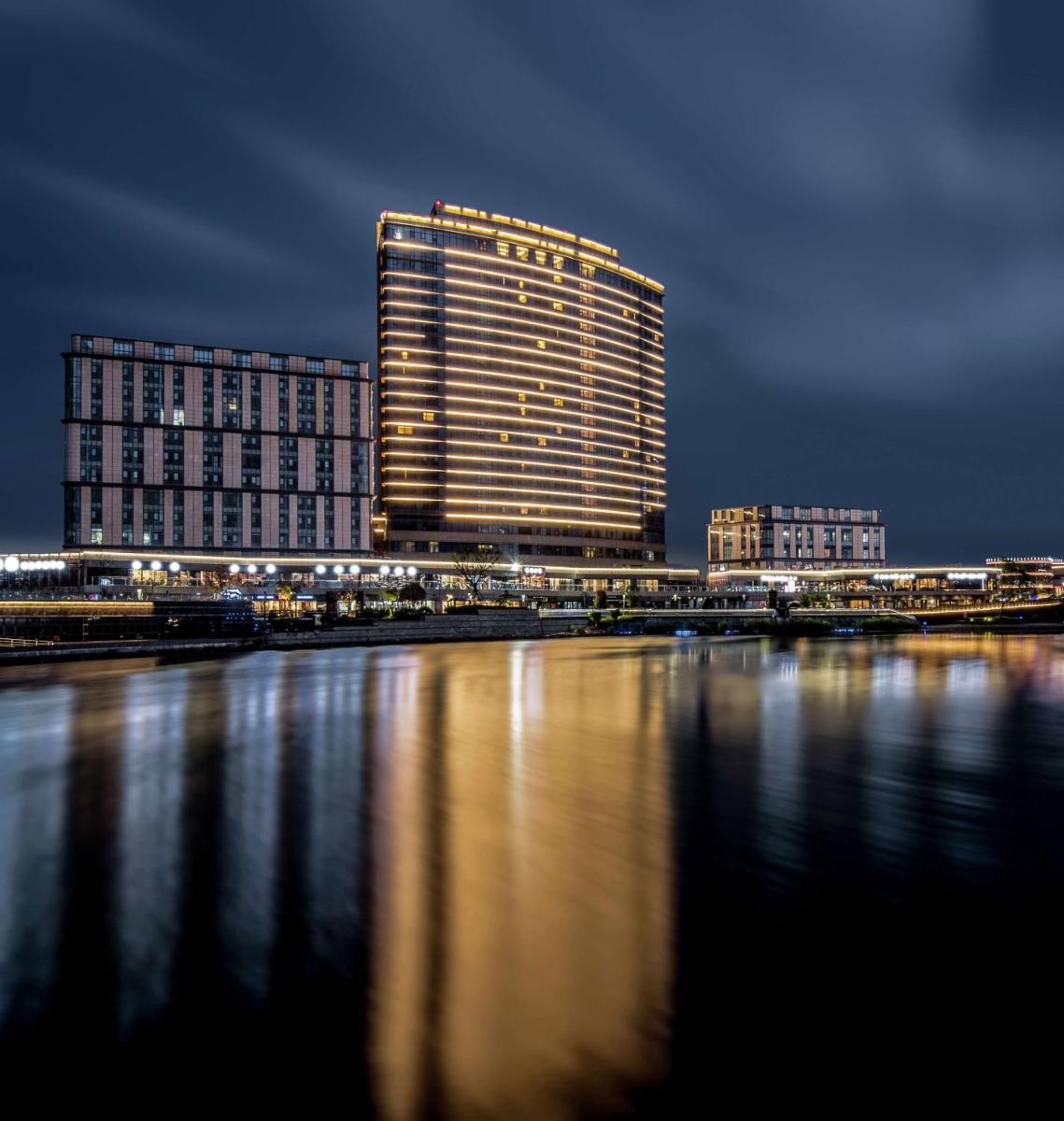 Hilton Zhoushan - Housity