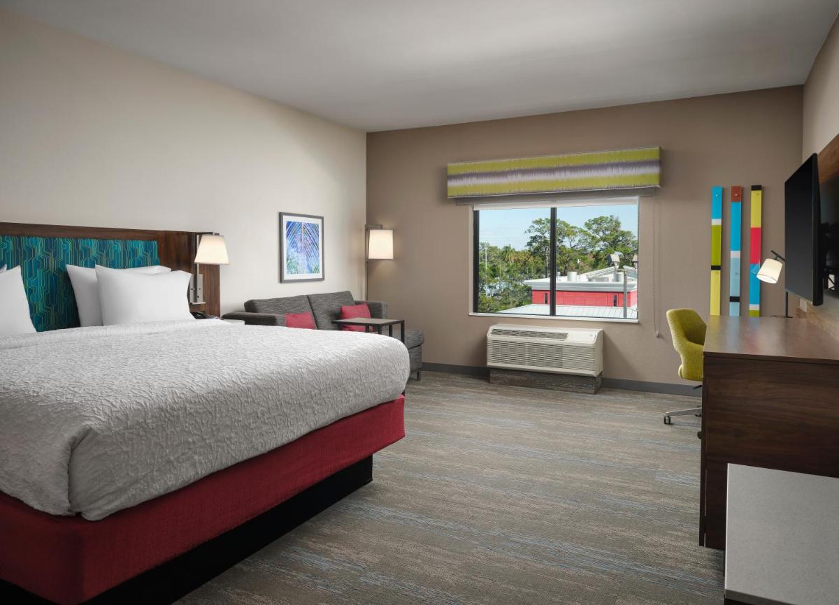 Hampton Inn Pinellas Park St Petersburg, Fl - Housity