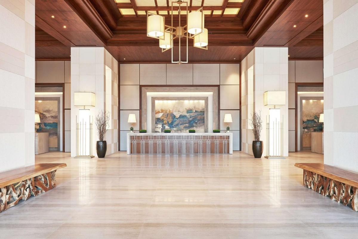 Suitetrails - Hilton Dubai Al Habtoor City