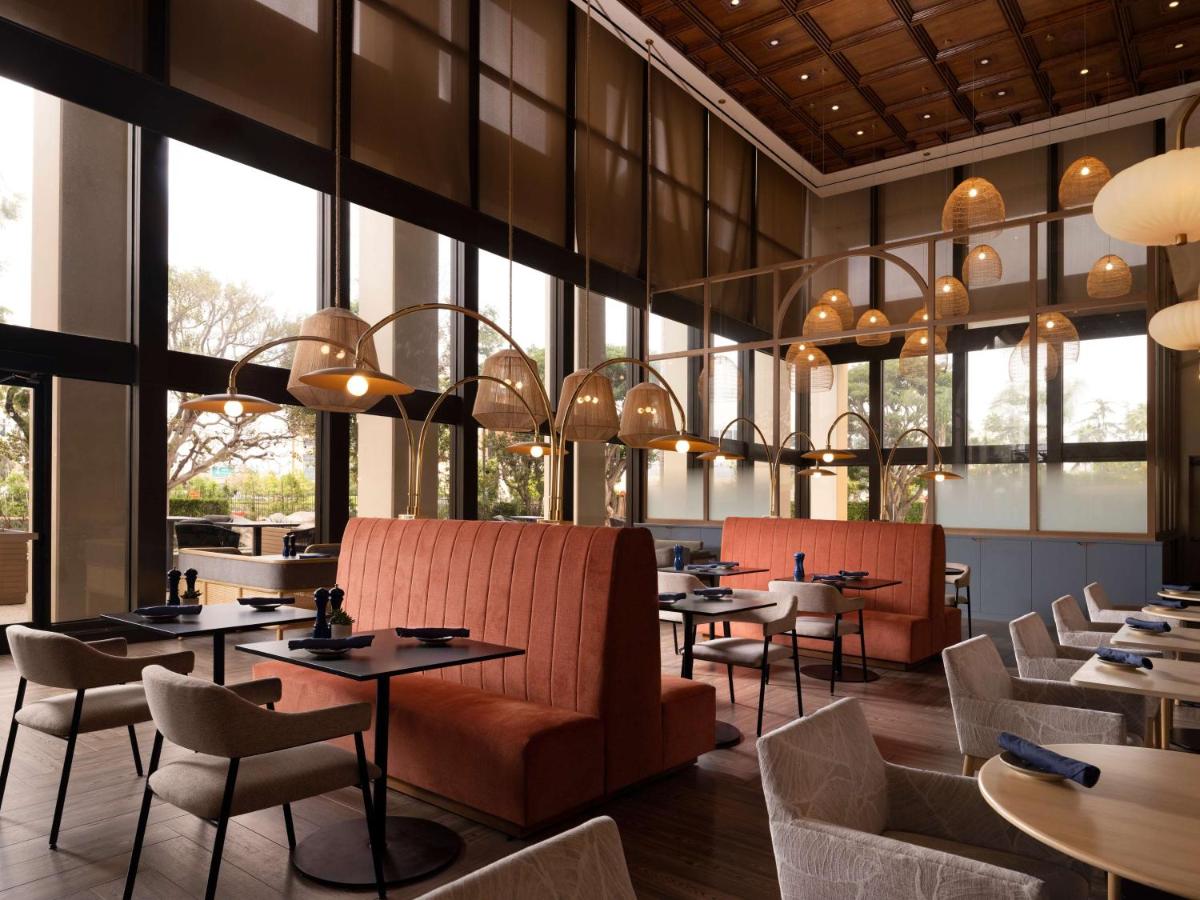 Hotel Fera Anaheim, a DoubleTree by Hilton Hotel - Hizvo