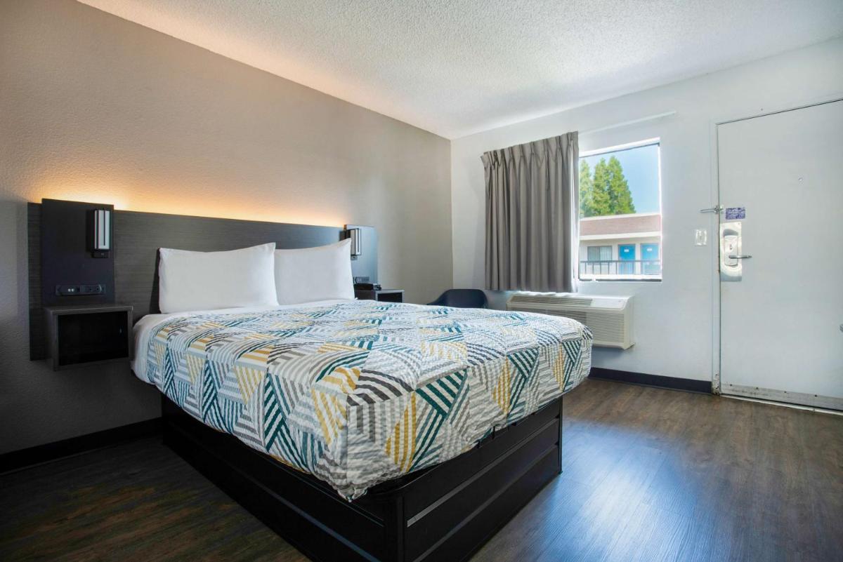 Motel 6-Salem, OR - Housity