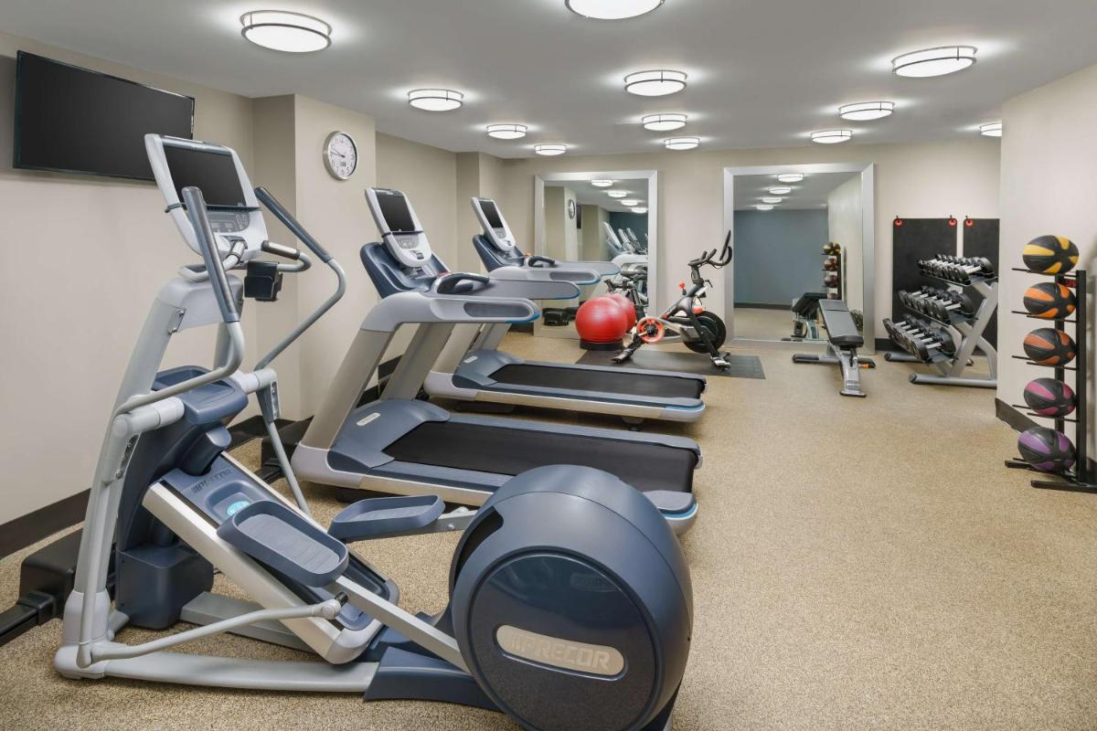 DoubleTree by Hilton Hotel New York City - Chelsea - Housity