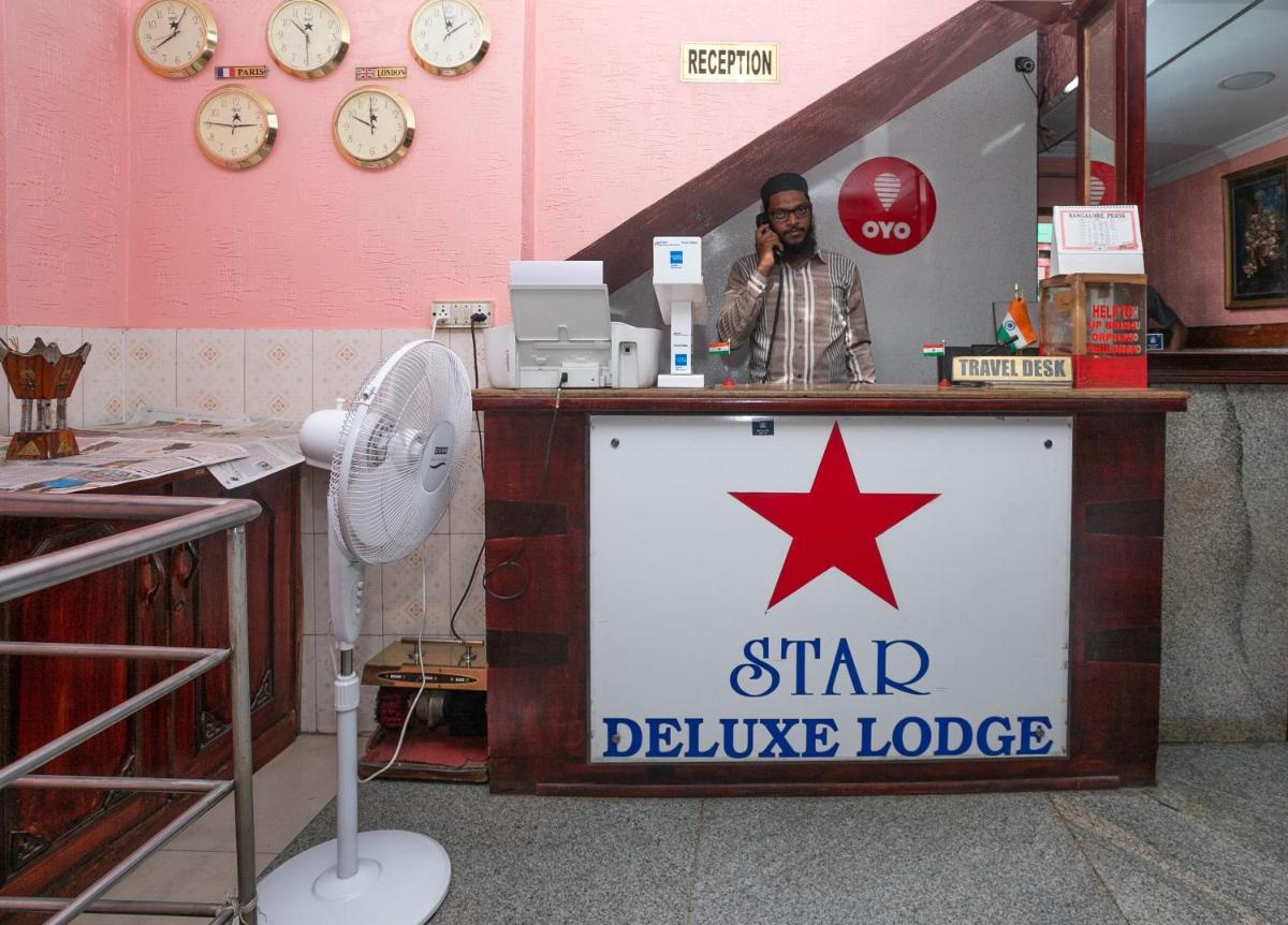 OYO Flagship 10435 Star Deluxe Lodge - Housity