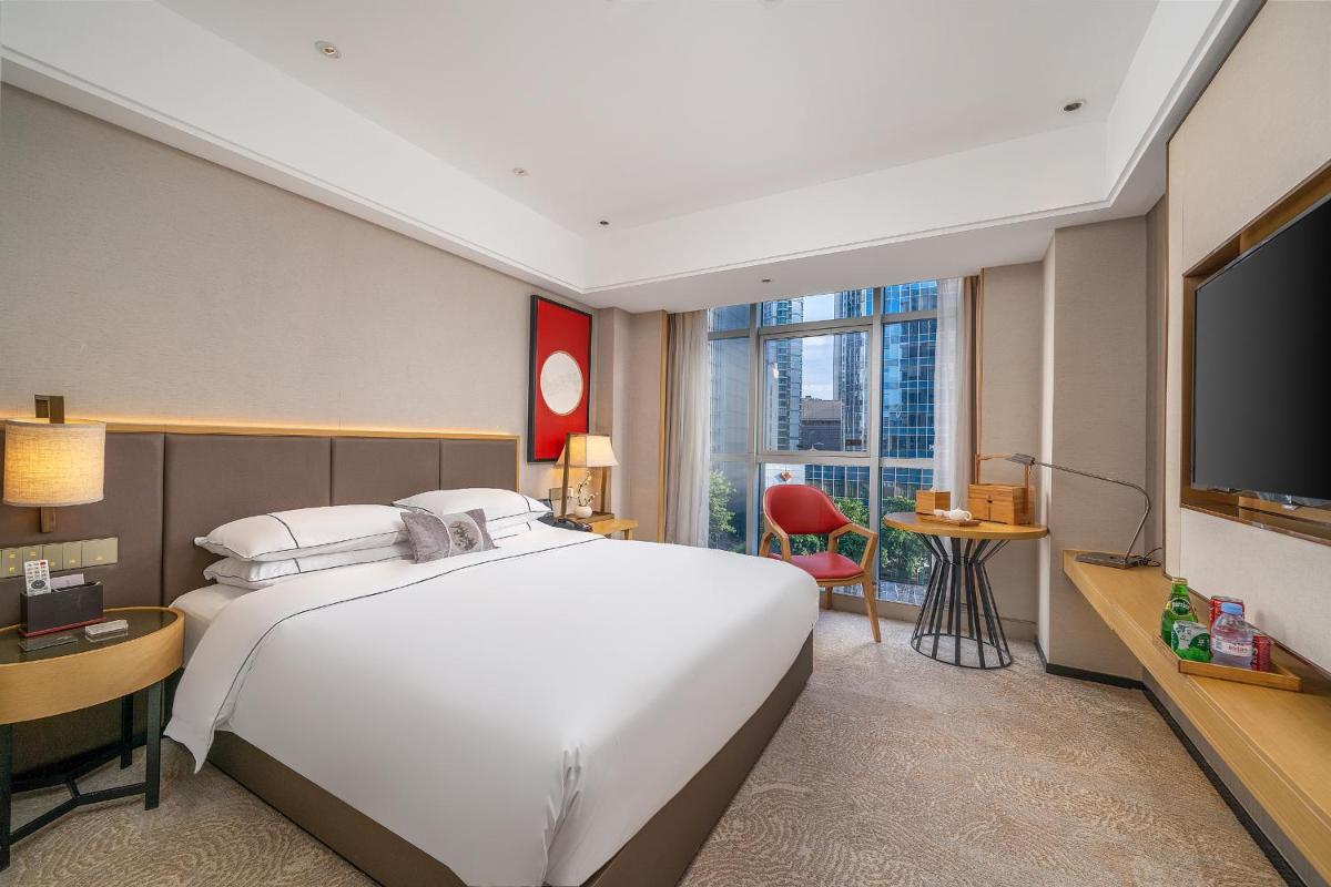 Echeng Hotel - Housity