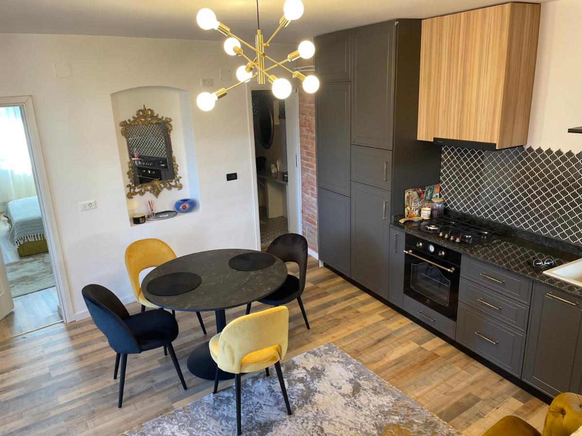 Casa Din Targ - Housity