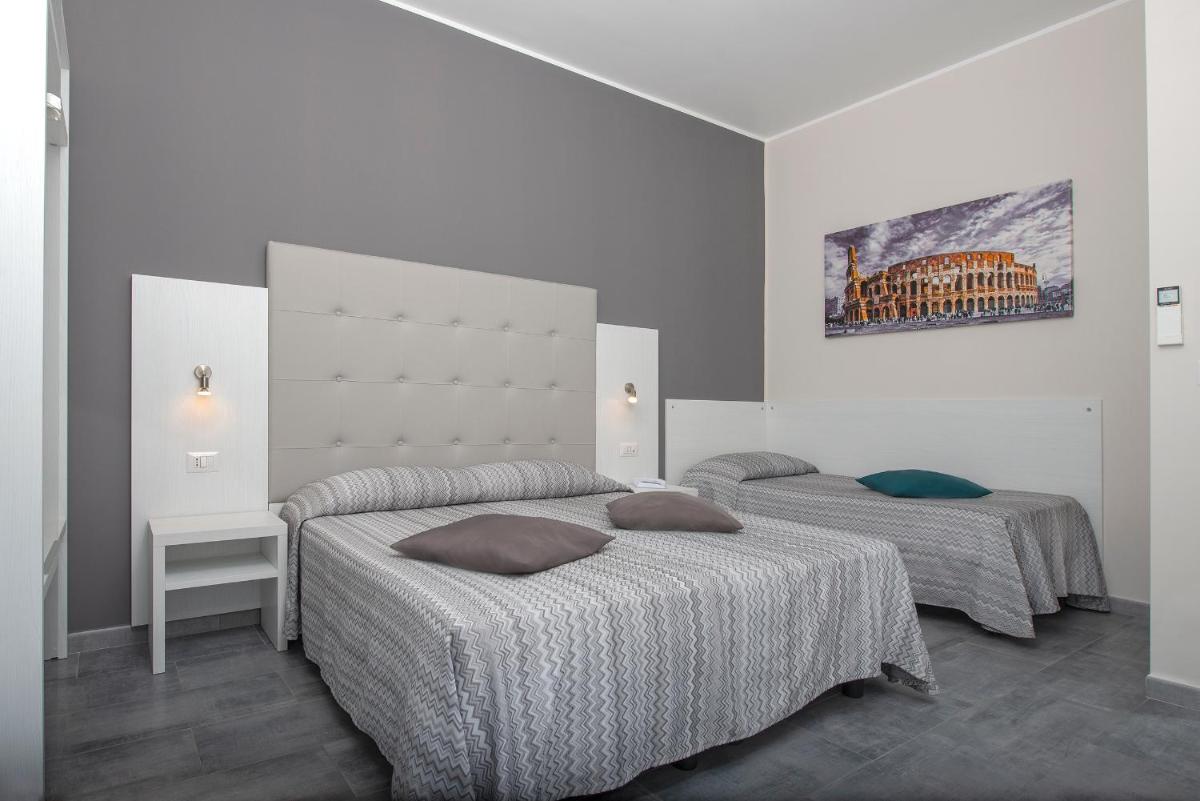 Hotel Assarotti - Housity