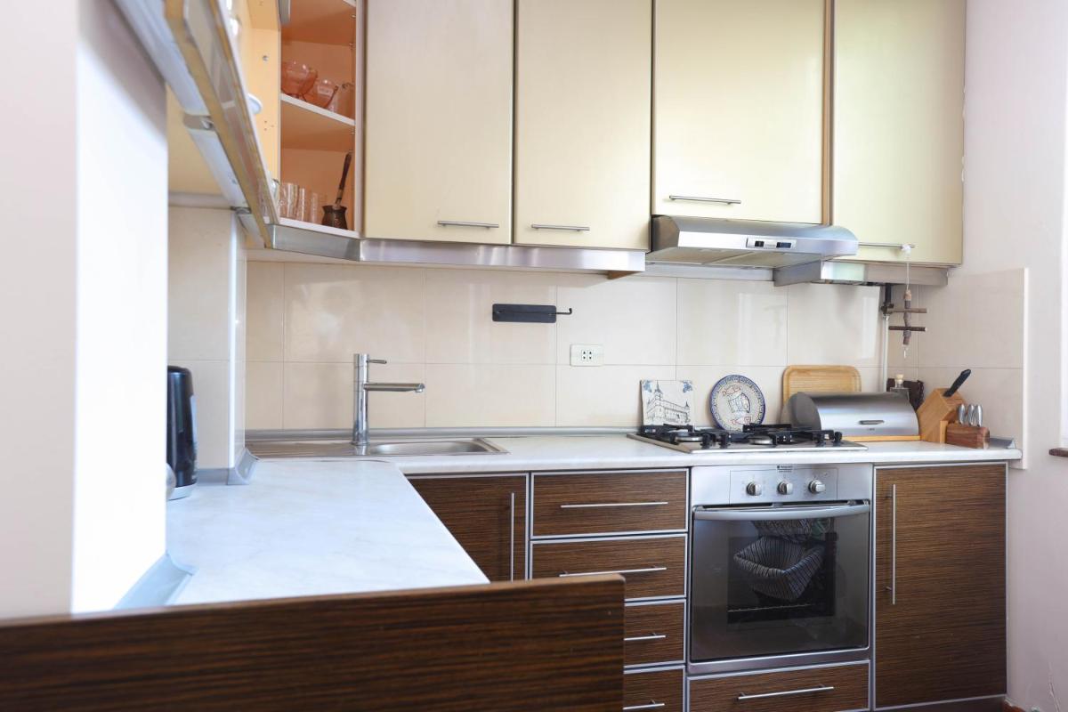 AM Apartments 6 - Housity