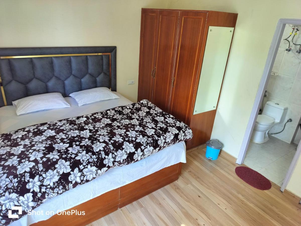 Shimla Vibes B & B free pick & drop from ISBT Shimla - Housity