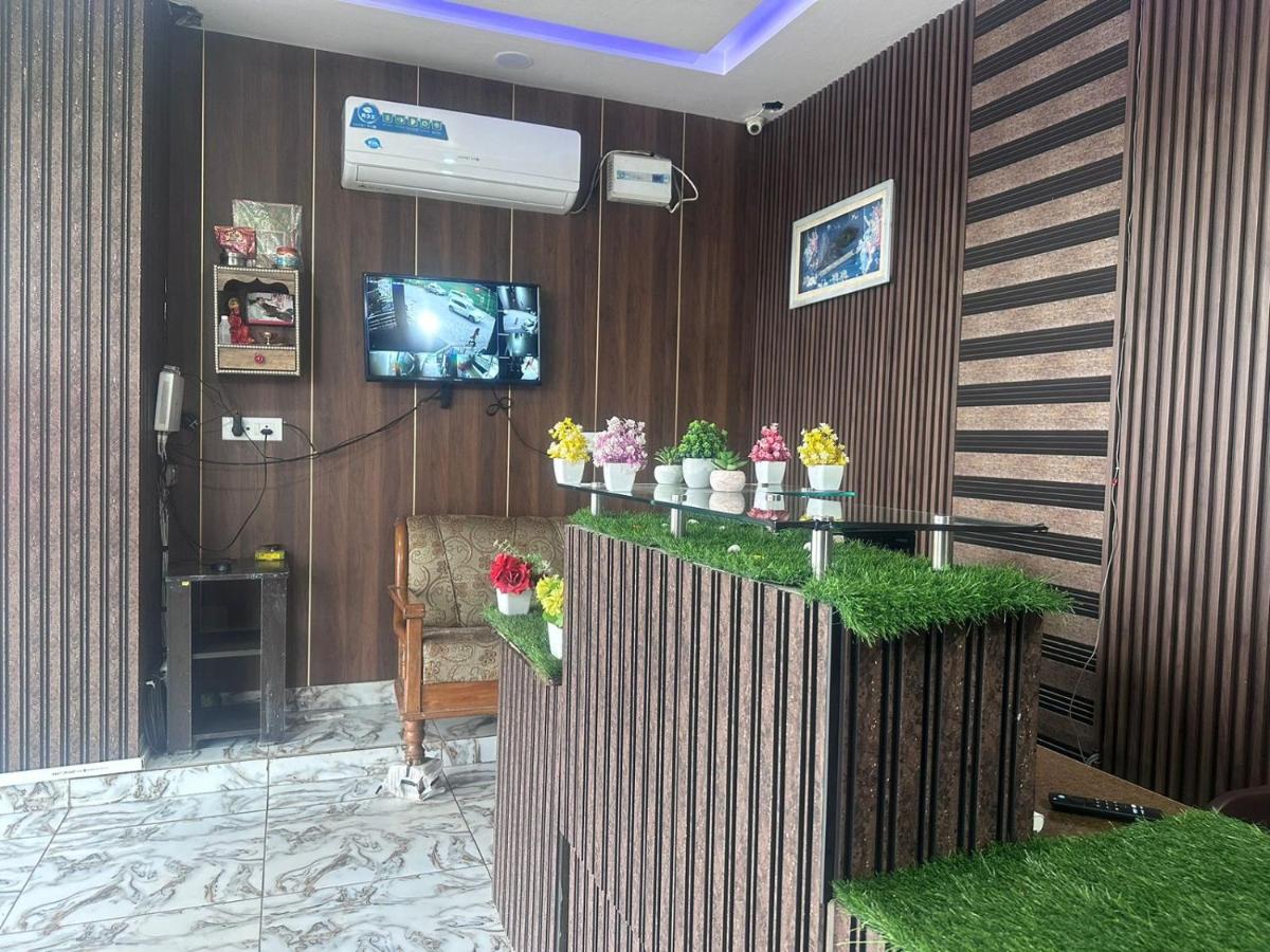 Hotel Vasdeva - Housity