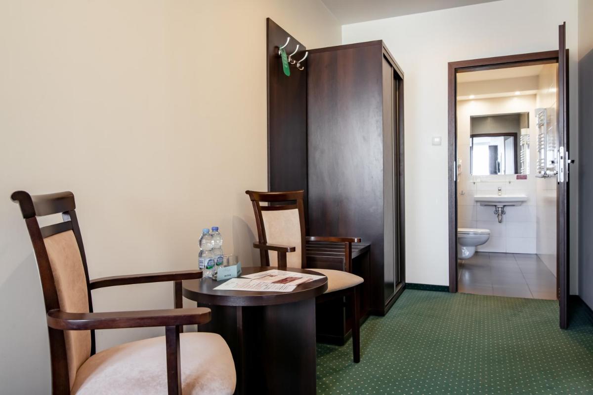 Hotel Maraton - Housity