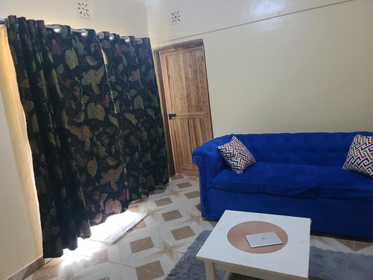 Meg's Haven - Housity