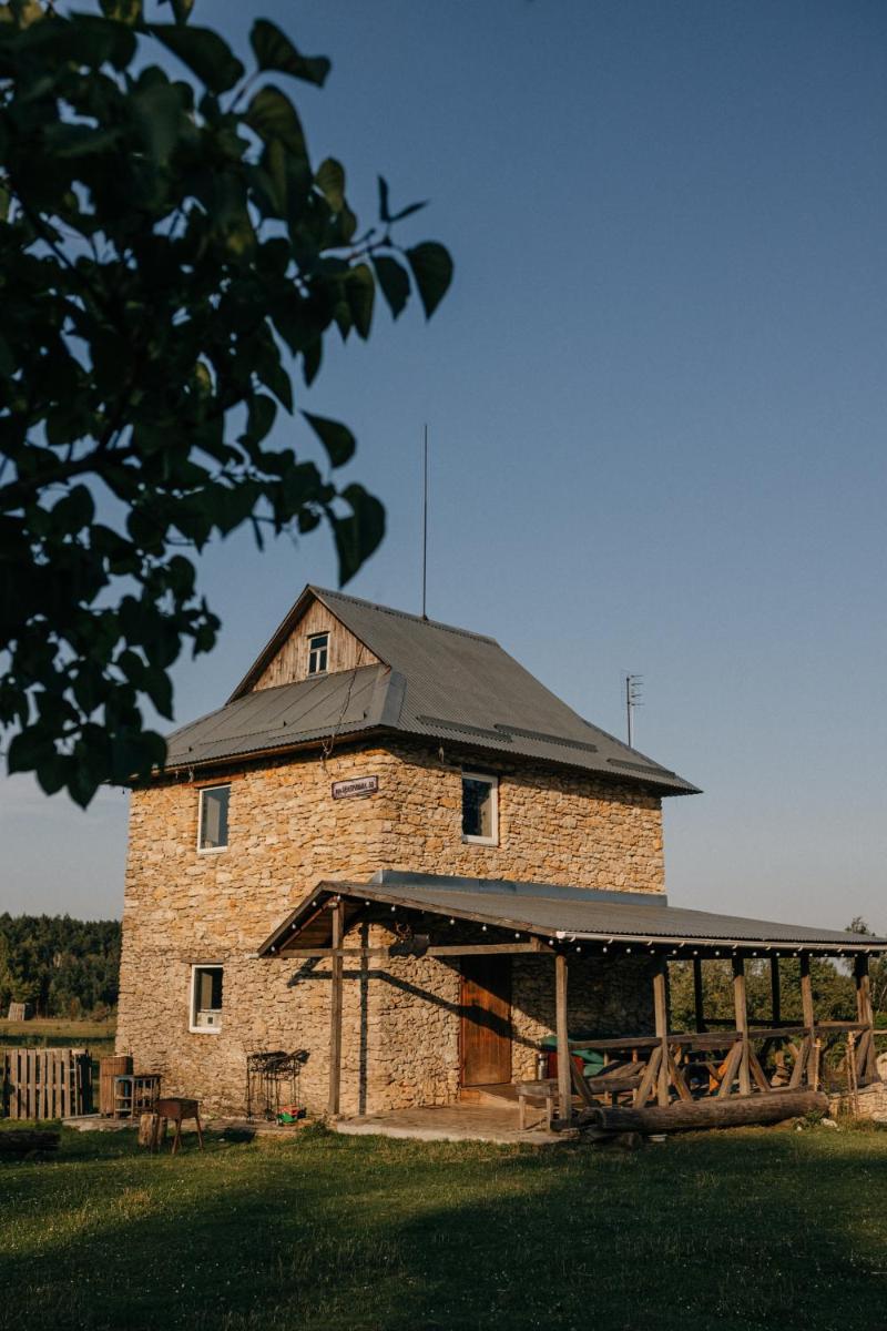 Green Oak Villa - Housity