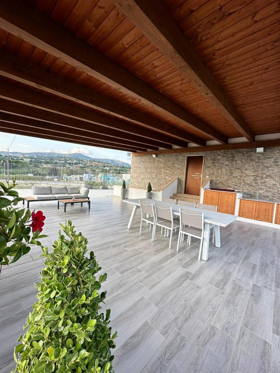 Garden House - Housity