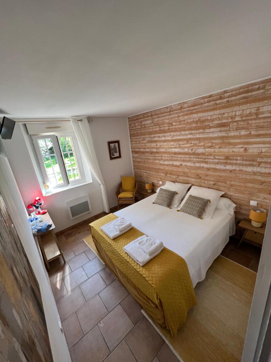 Chambre d'hôte Les Murailles - Housity