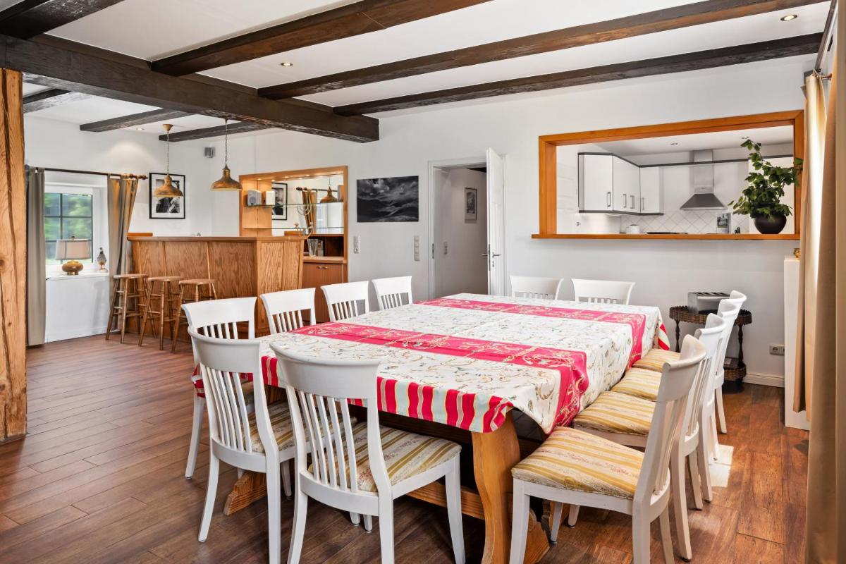 Ferienhaus "Altes Backhaus" - Gut Kletkamp - Housity