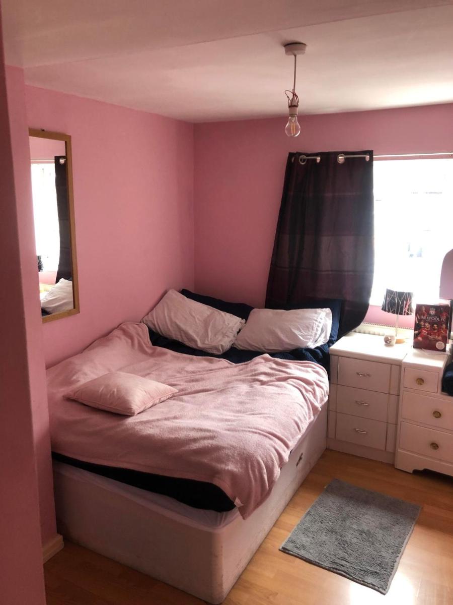 Room in town centre - Housity
