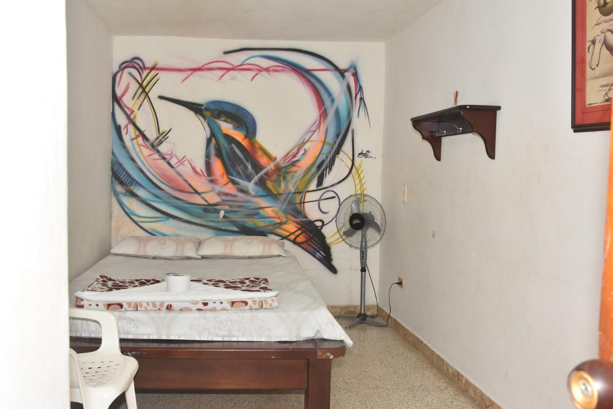 Hotel Casa Verde - Artesanos y Turistas - Housity