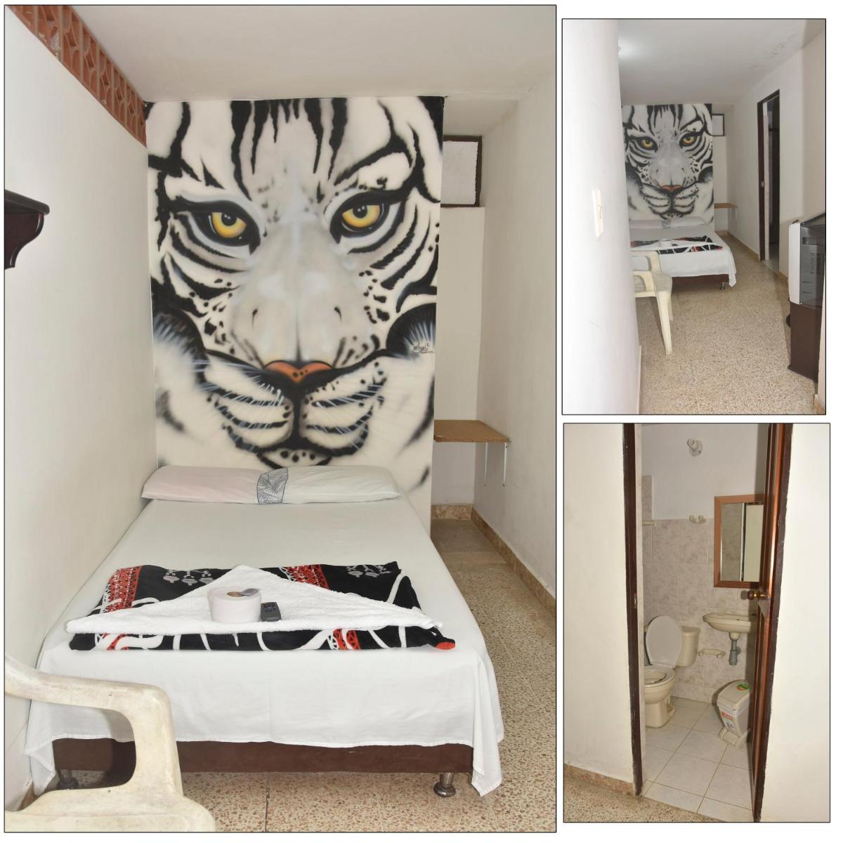 Hotel Casa Verde - Artesanos y Turistas - Housity