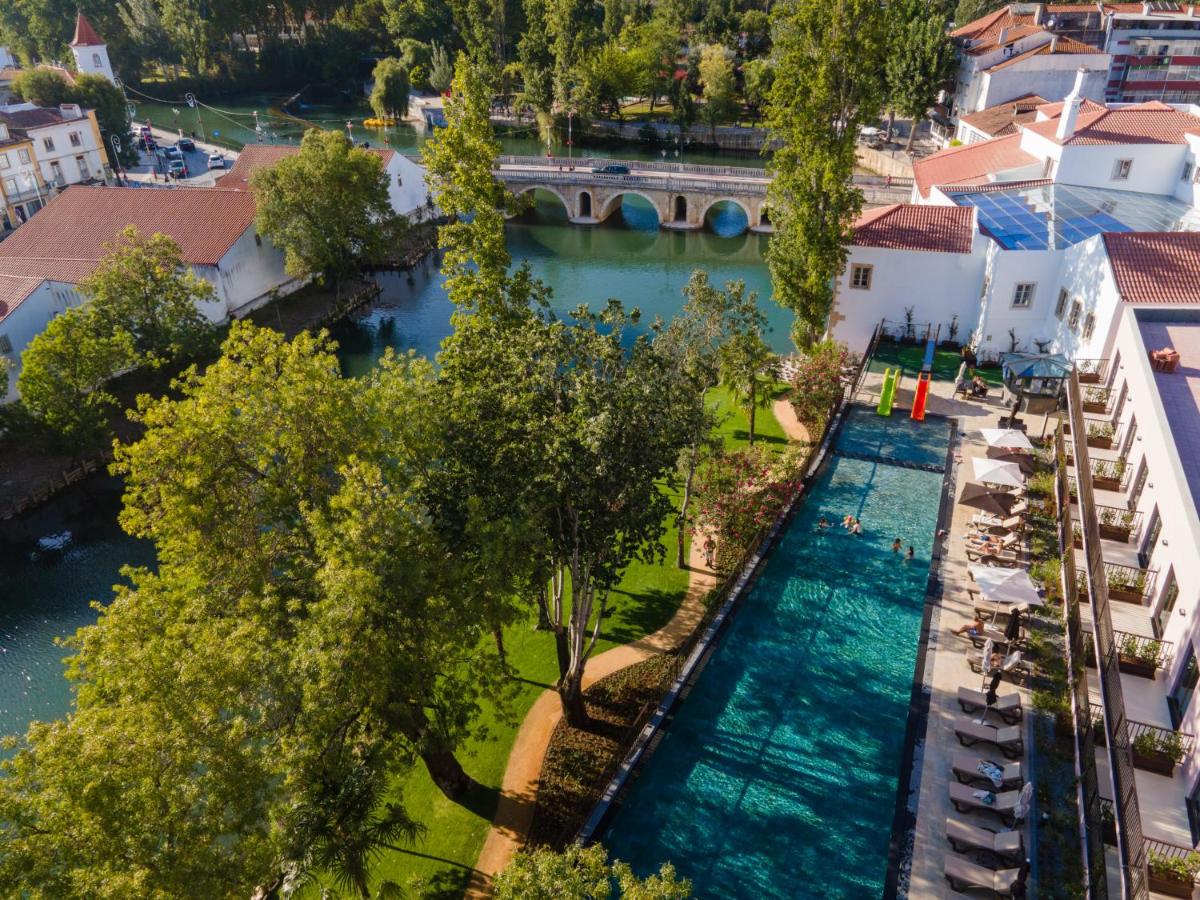 A piscina em ou perto de Vila Gale Collection Tomar