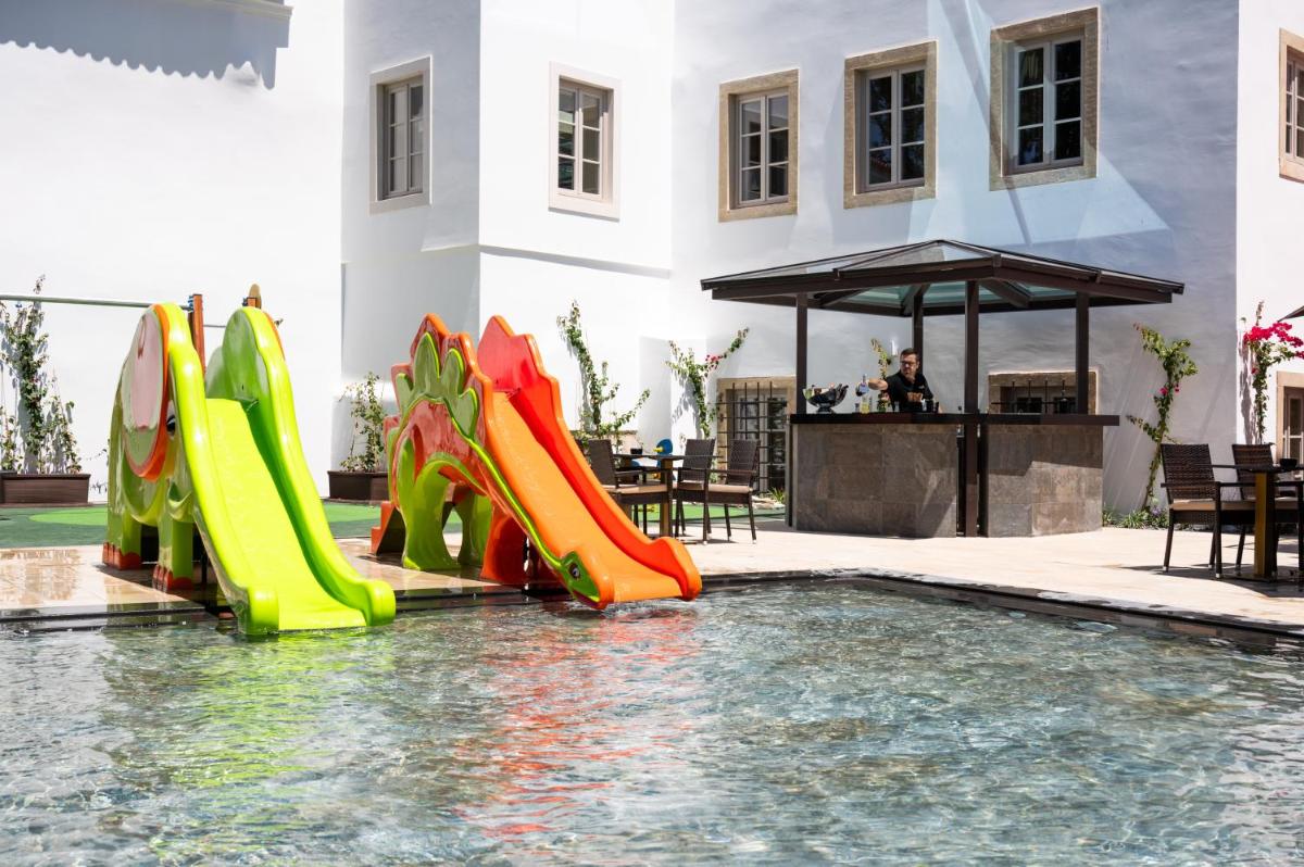 A piscina em ou perto de Vila Gale Collection Tomar