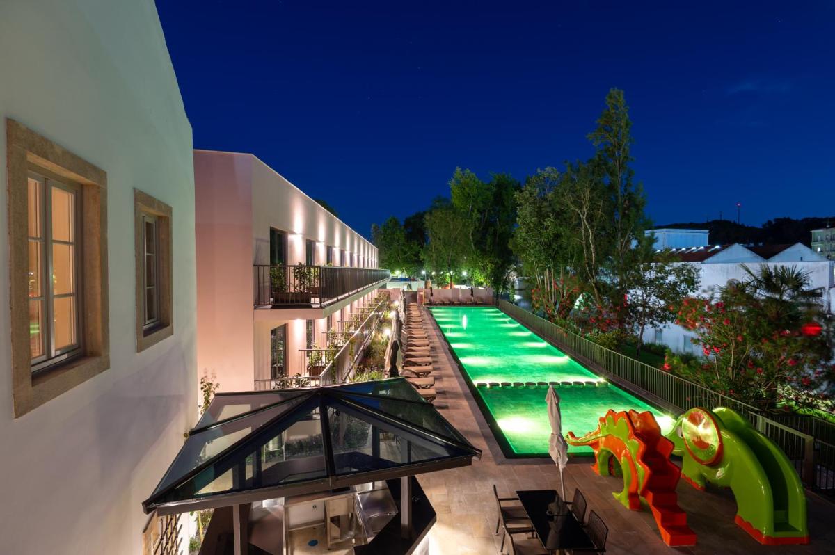 A piscina em ou perto de Vila Gale Collection Tomar