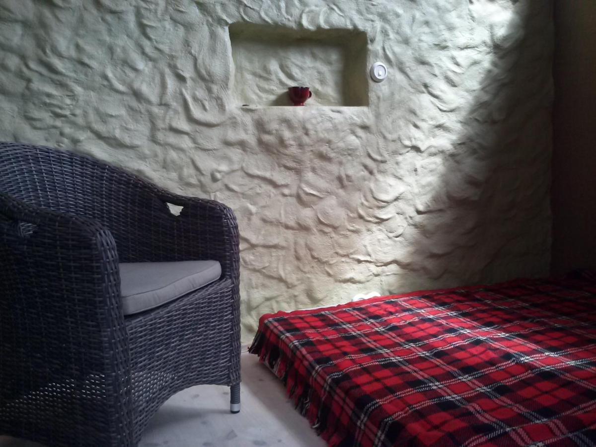 Apple Tree House - Hizvo