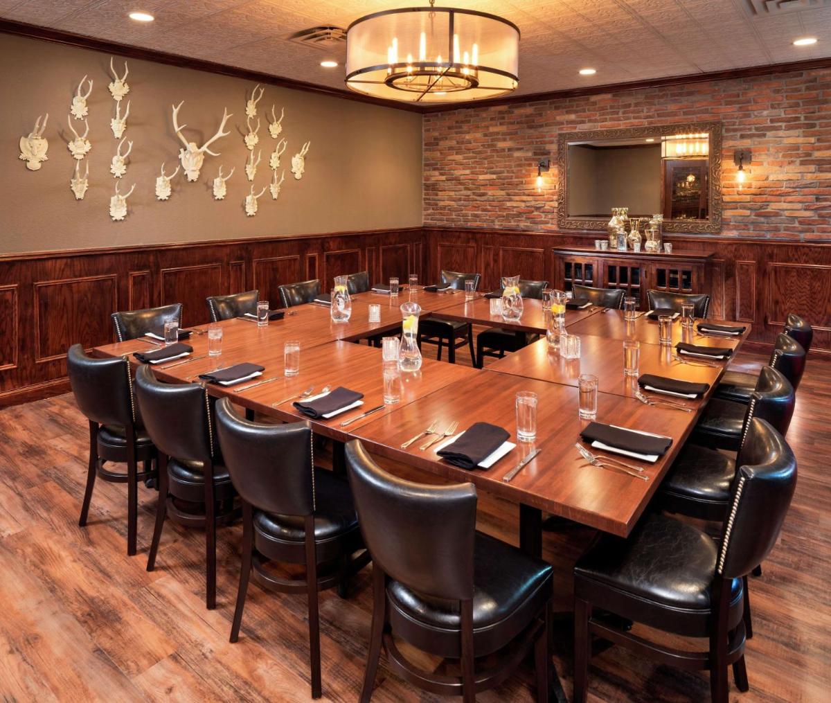 Suitetrails - DoubleTree by Hilton Roseville Minneapolis