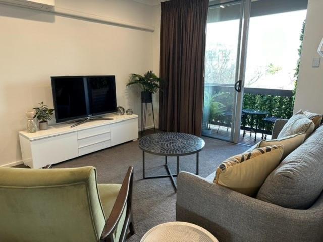 Adelaide Dress Circle Apartments - Archer Street - Hizvo