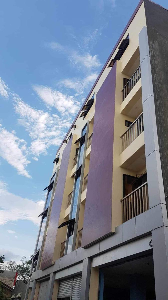 Isabelita Hotel & Restaurant - Housity