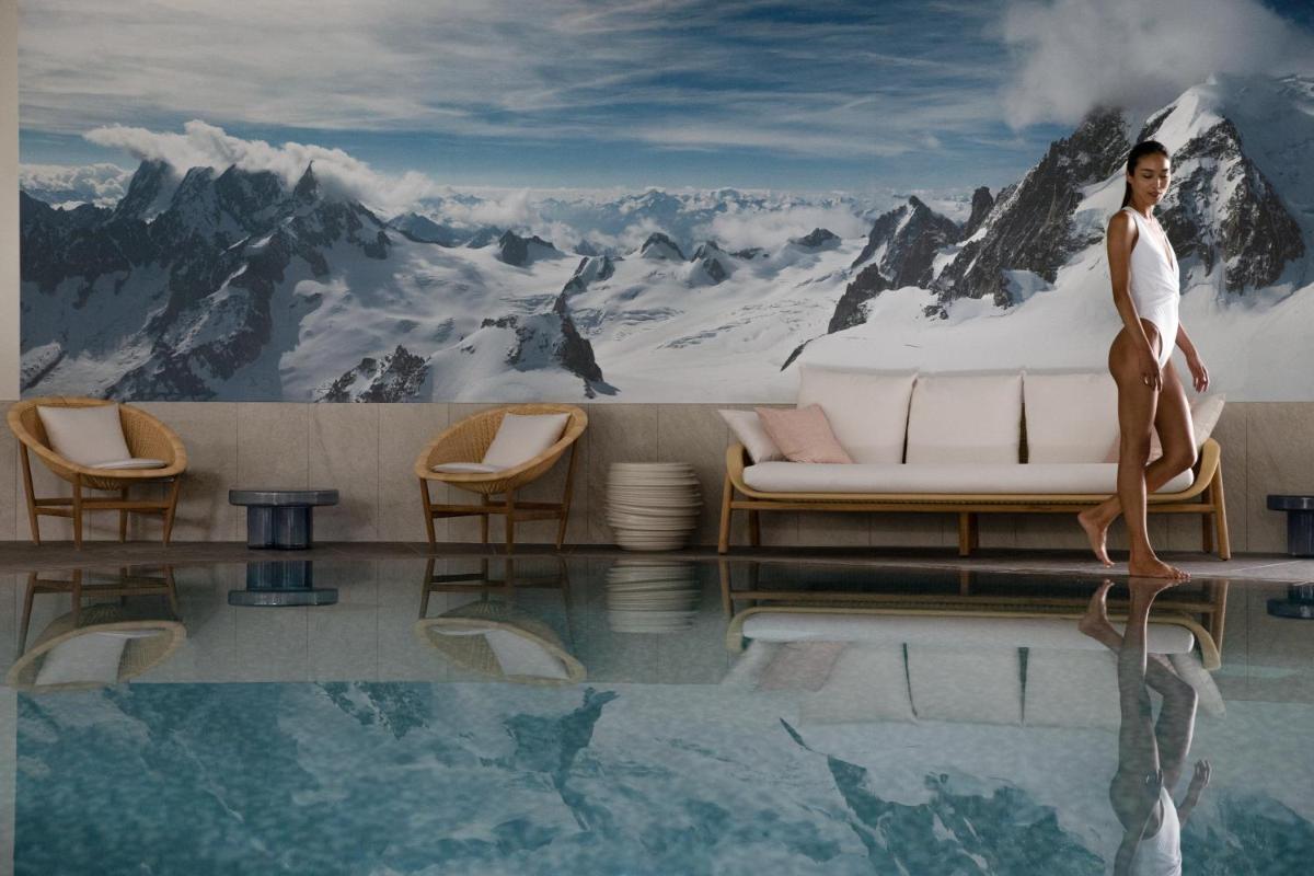 Vue générale sur la montagne ou vue sur la montagne depuis l'hôtel