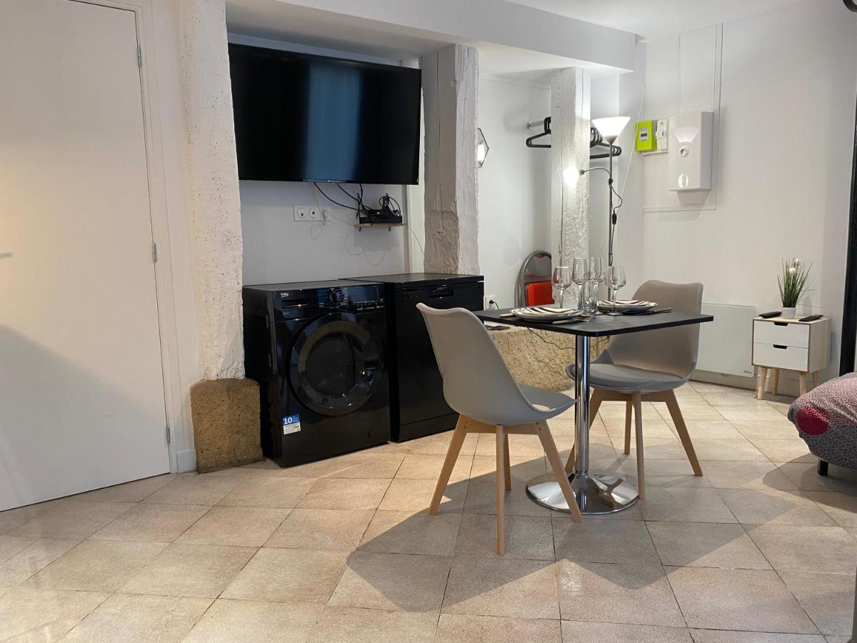 Superbe T1 atypique - 007 - Housity