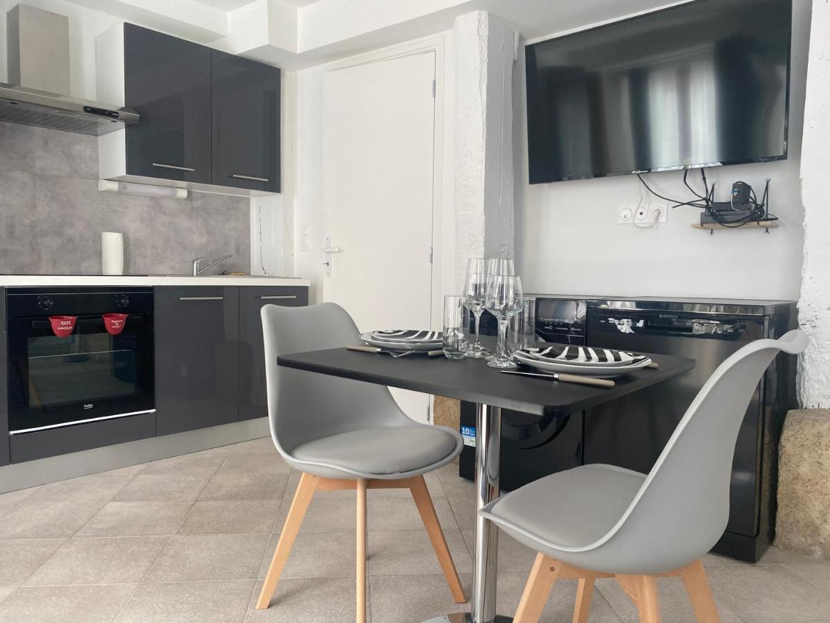 Superbe T1 atypique - 007 - Housity