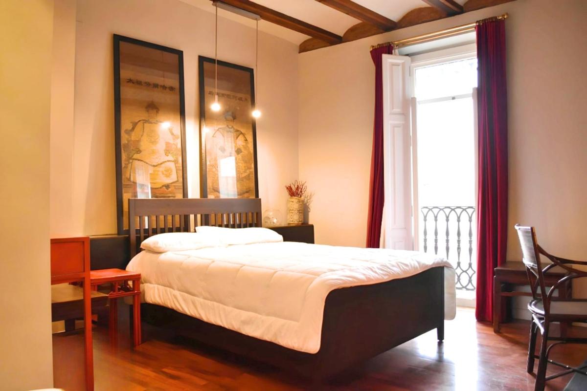 Estudio Ciutat Vella al lado de Jardines del Turia - Housity
