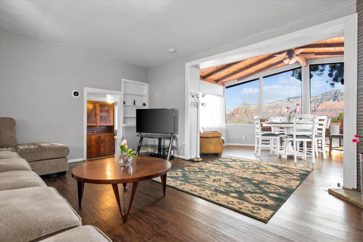 Panoramic Paradise - Housity