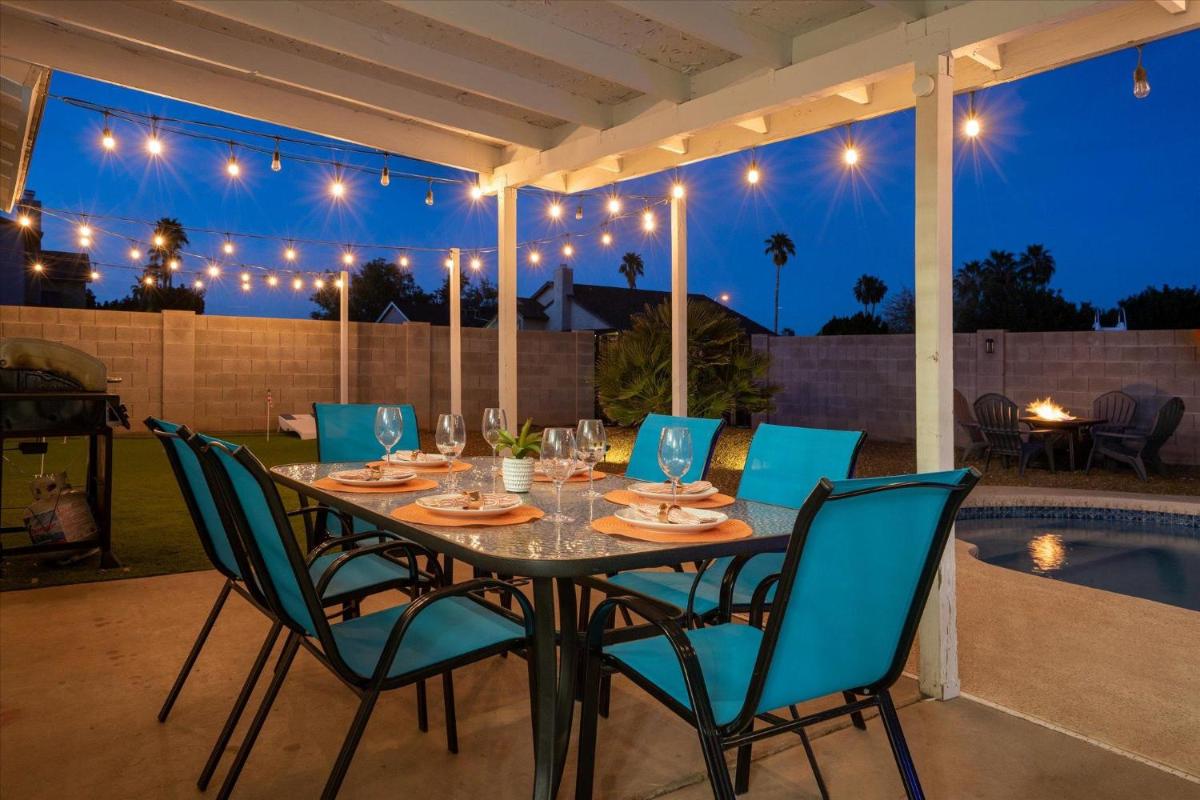 Chandler Shine - Housity