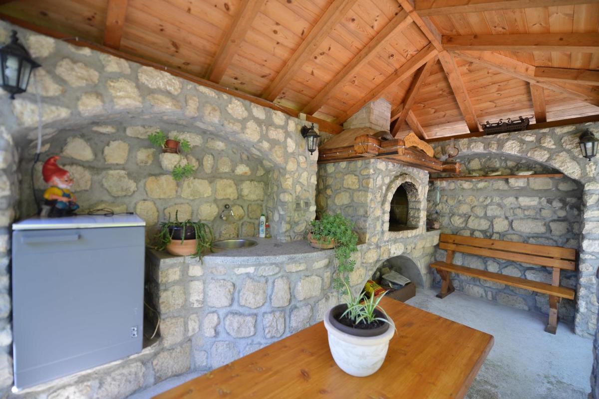 Suitetrails - J & P Apartments Orahovac