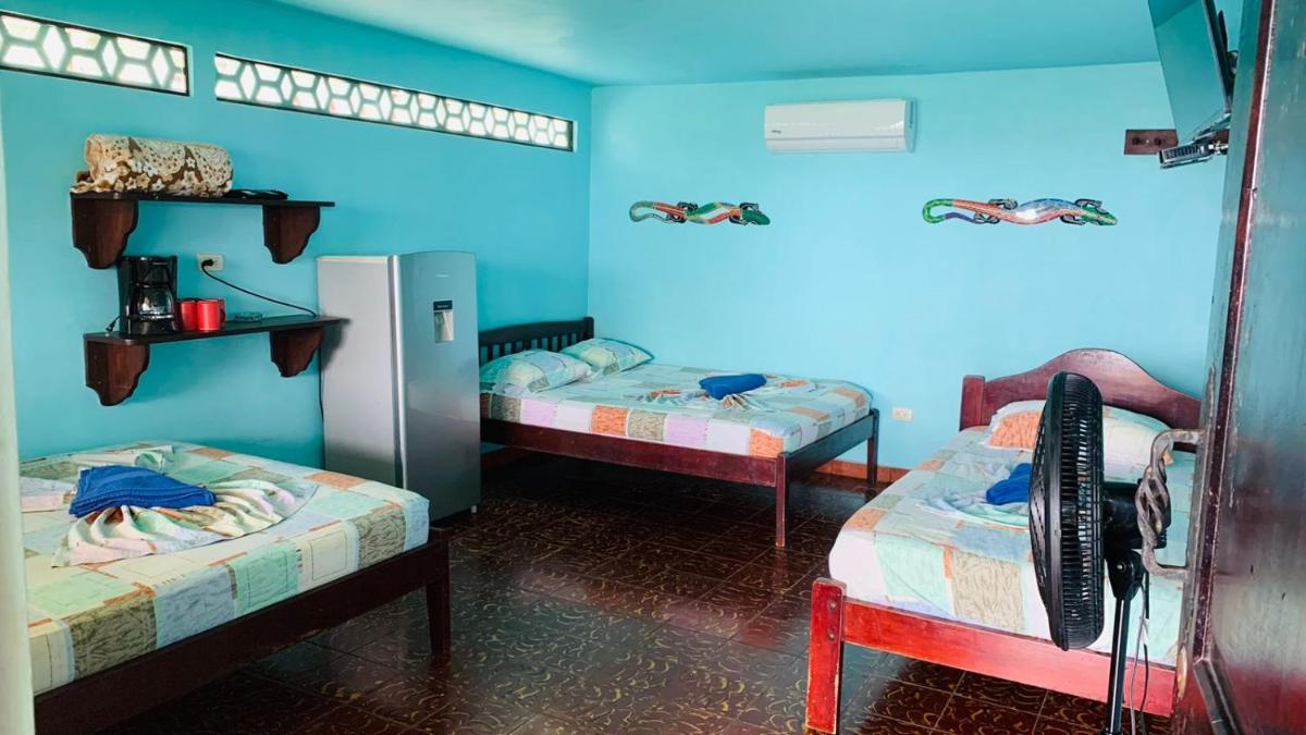Hotel Cabinas Mar Y Cielo - Housity