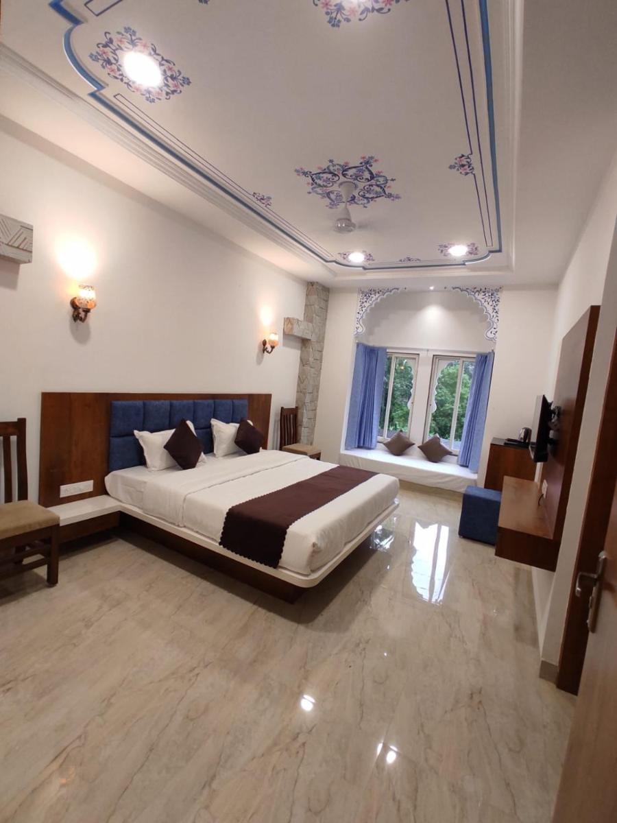 HOTEL PARADISE PALACE AND RESTAURANT - Housity