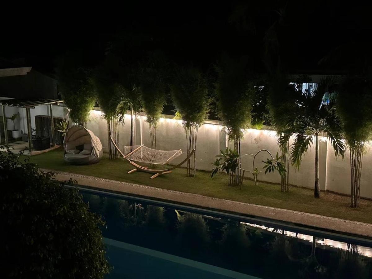 1949 Dreamy Home - Housity