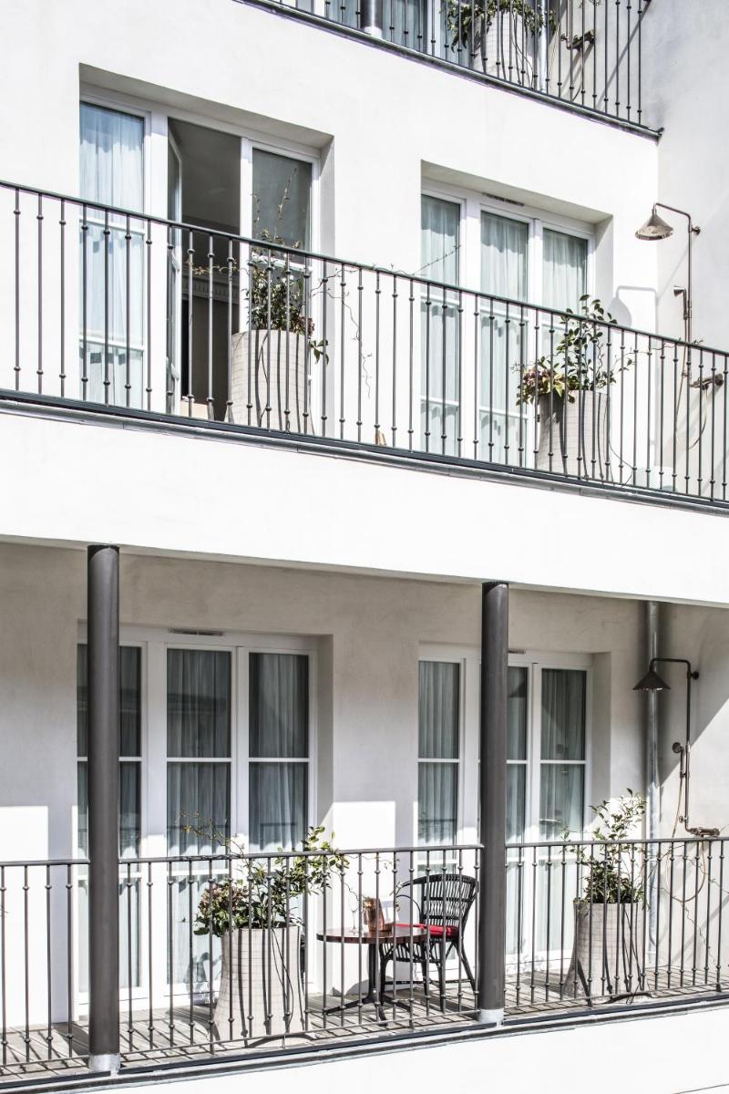 Balcon ou terrasse dans l'établissement Hotel Les Bains Paris