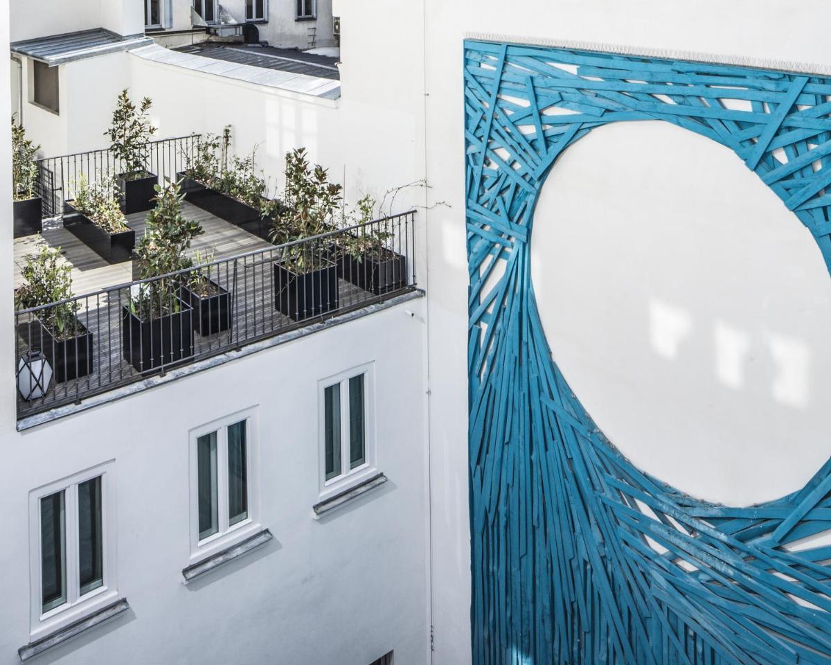 Balcon ou terrasse dans l'établissement Hotel Les Bains Paris
