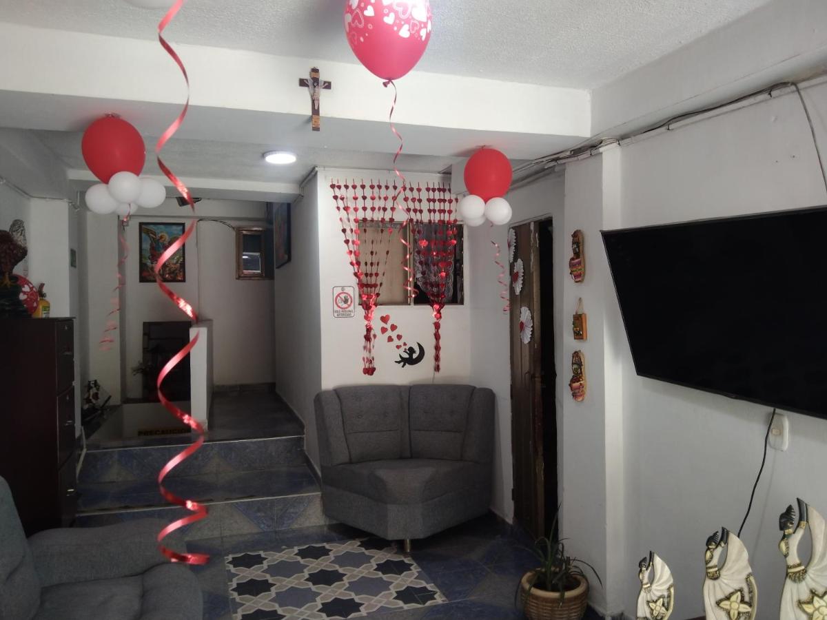 Hotel Armenia Center - Housity