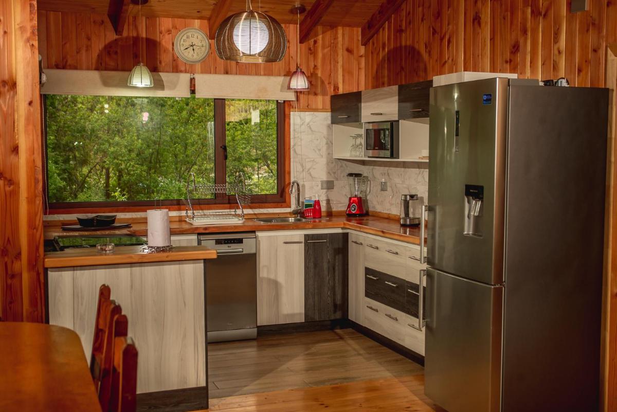 Cabañas Estero Loncotraro - Housity