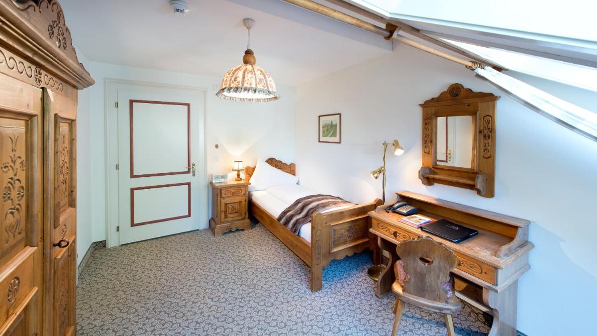 Bed & Breakfast - Wintertage im Schloss - Housity